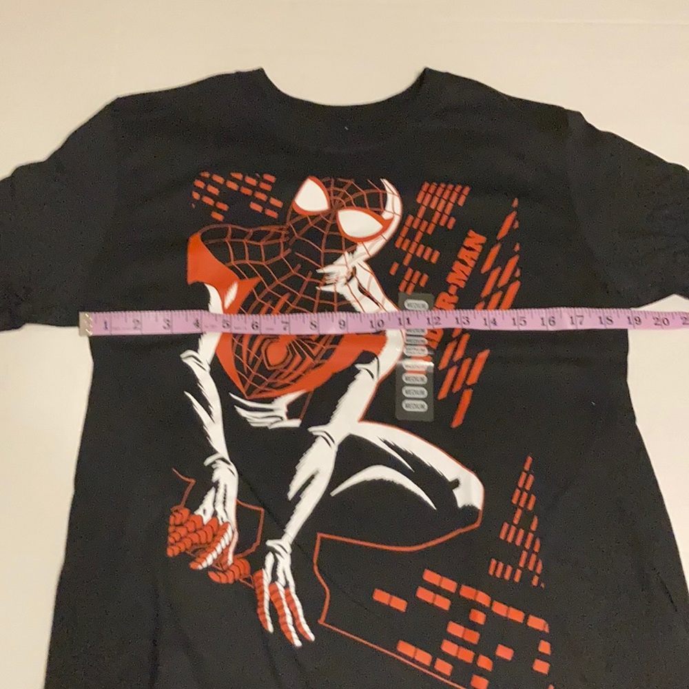 T-shirt - Picture 5 of 6